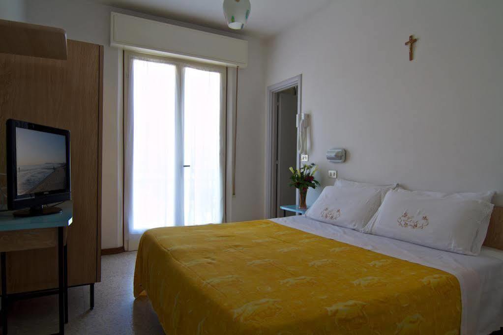 Hotel Villa Tua Riccione Exteriér fotografie